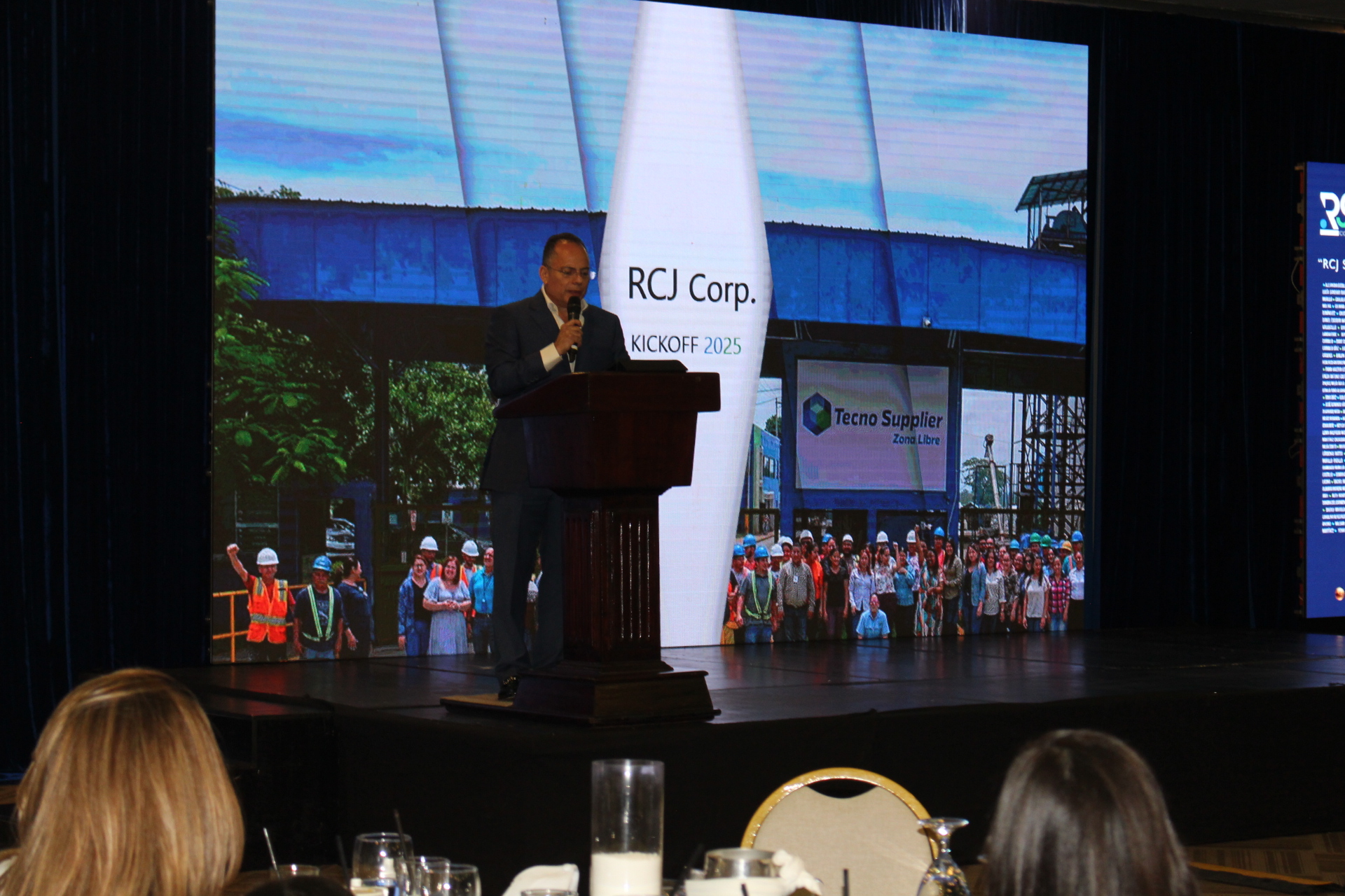 RCJ CORPORACIÓN ARRIBA A SUS 26 AÑOS DE PROVEER SOLUCIONES QUÍMICAS A CENTROAMÉRICA Y EL CARIBE